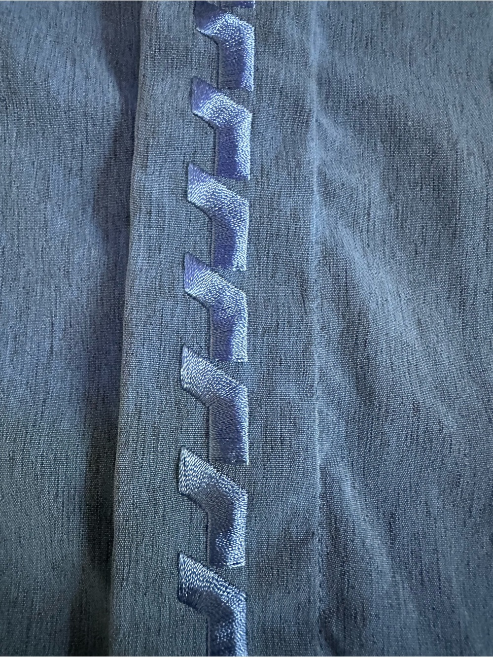 Bellini Blue Embroidered Button-Front Shirt - Picture 4 of 5
